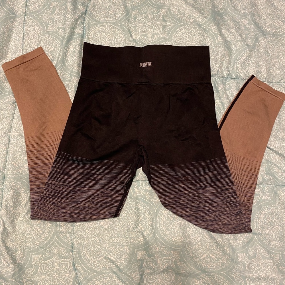 Victoria’s Secret PINK leggings sz M